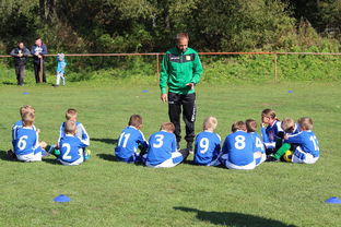 爱游戏中国官方网站平台-骑士教练吹嘘球队战术纪律良好，骑士队的教练