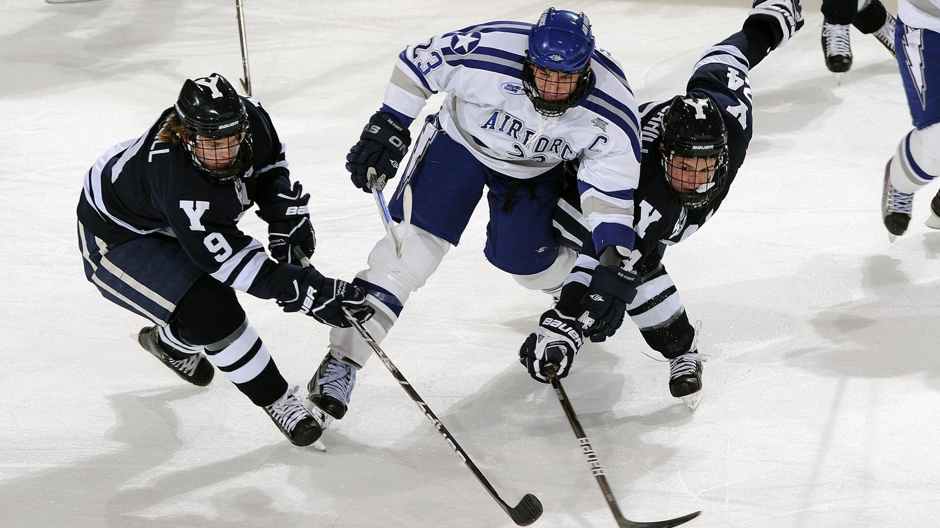 纳迪亚·巴托克莱蒂在女子10000米中获得银牌，纳迪亚 克莱尔